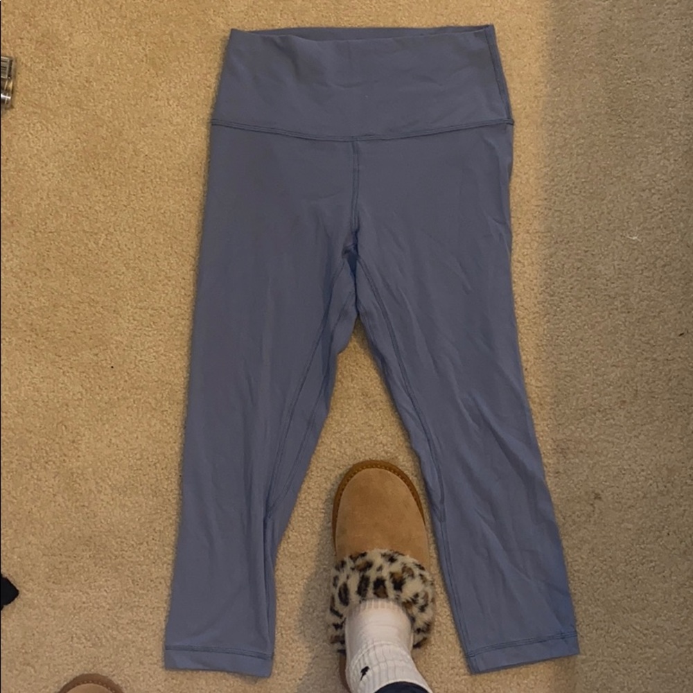 periwinkle lululemon Align Crop 21”